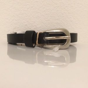 Skinny long belt